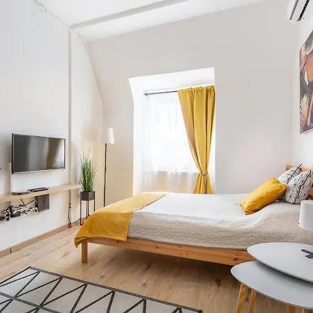 P34 Pannonia Apartment Budapest