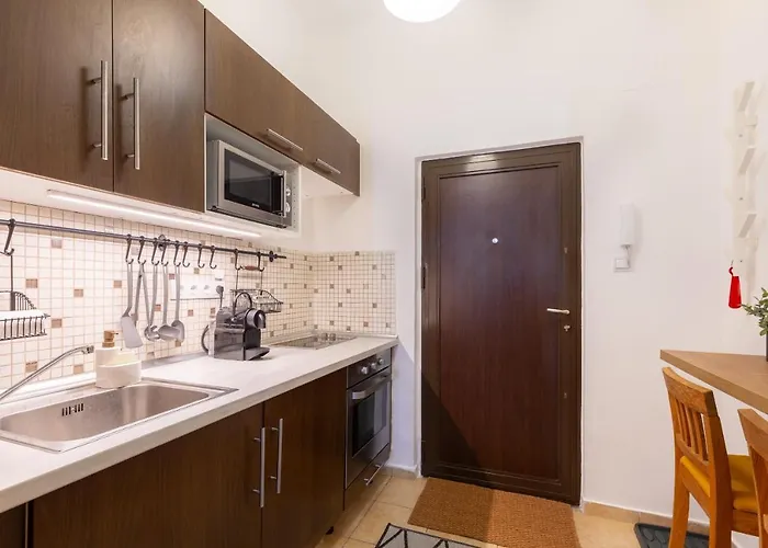 P34 Pannonia Apartman *